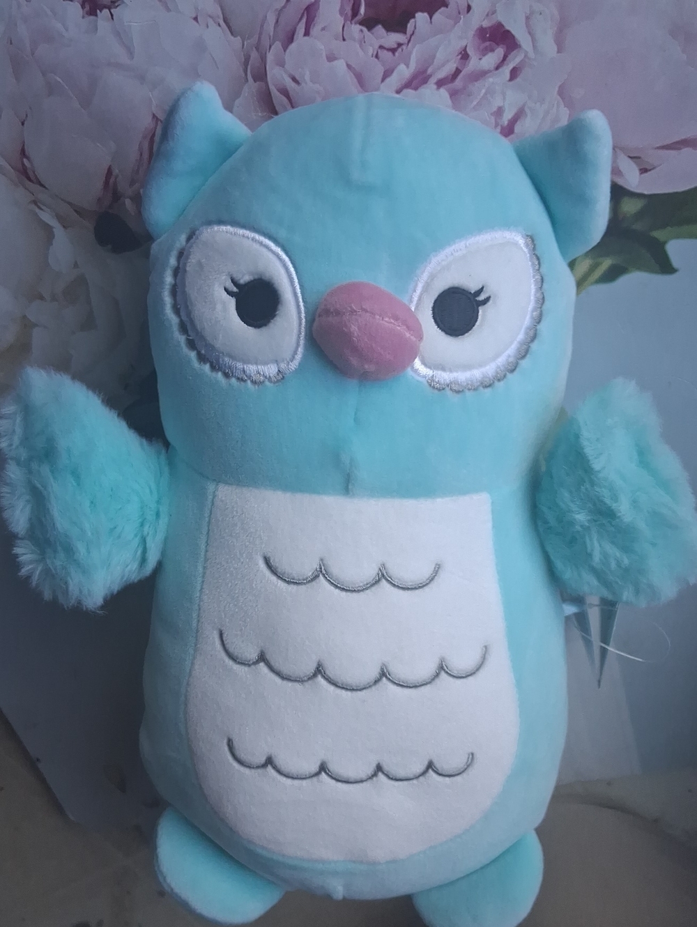 Squishmallow Imogen the Owl Hug Mees 12”